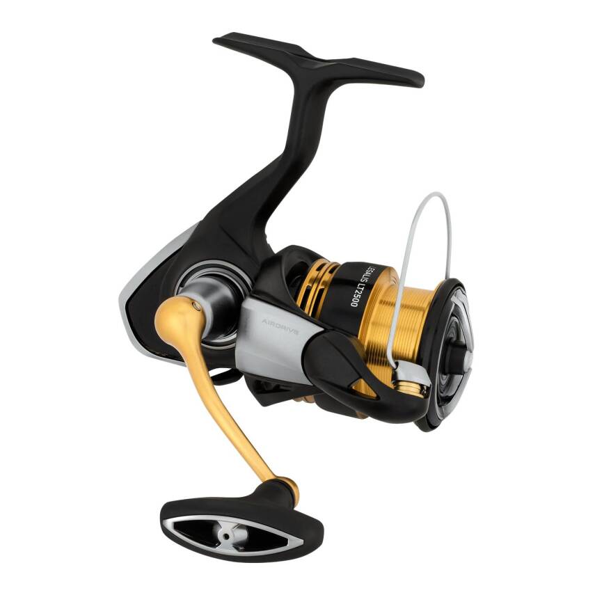Daiwa Legalis 23 LT 4000 C Spin Olta Makinesi - 4